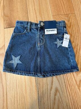 Old Navy Girls Blue Denim Star Appliqué Skirt